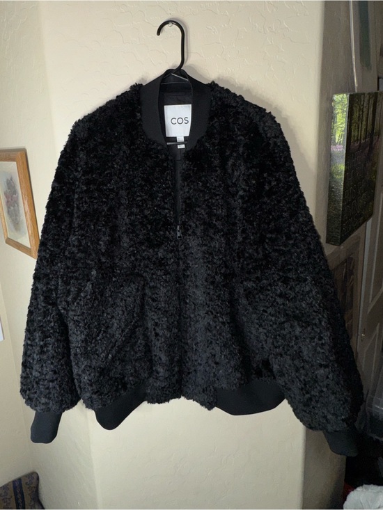 COS Jackets & Blazers - COS Black Faux Fur Teddy Bomber Jacket Zip Front Oversized Textured Coat